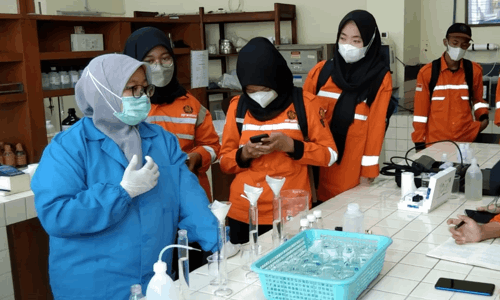 Kunjungan Lapangan Praktikum Geohidrologi