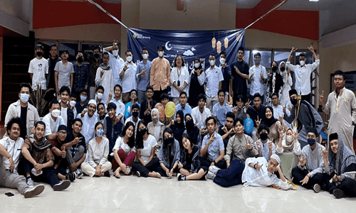 Himpunan Mahasiswa Teknologi Metalurgi melaksanakan kegiatan Buka Bersama dalam rangka Dies Natalis yang pertama