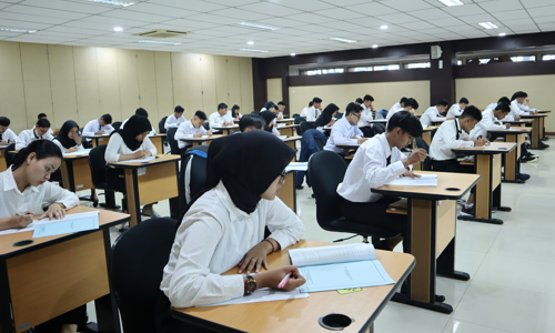 Rekrutmen PT SIS di Kampus PEP Bandung 