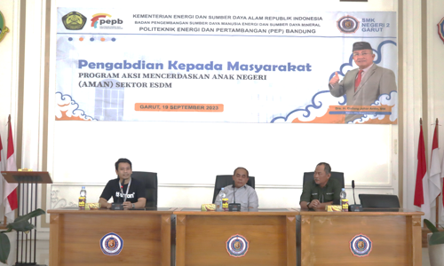 PEP BANDUNG Launching Aplikasi AMAN di SMKN 2 Garut