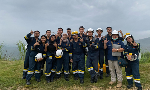 Pertajam Keterampilan Mahasiswa Prodi Teknologi Metalurgi Melaksanakan Praktikum Pengolahan Mineral Semester II Di Workshop Pengolahan Mineral Kampus Lapangan Padalarang
