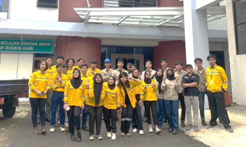 Peningkatan Networking Mahasiswa Program Studi Teknologi Metalurgi Melakukan Kunjungan ke Politeknik Manufaktur Bandung