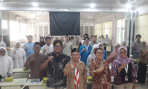 Kunjungan PEP Bandung ke SMAN 4 Cibinong untuk Sosialisasi dan Promosi Penerimaan Mahasiswa Baru 2024