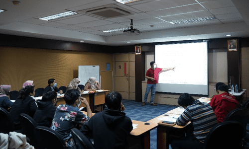Pelatihan Pembekalan Persiapan Kerja Mahasiswa