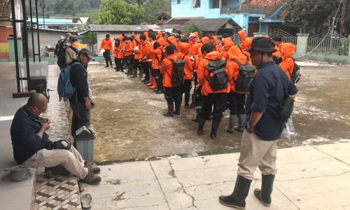 Mahasiswa Teknologi Geologi Laksanakan Praktikum Lapangan di Bantarujeg Majalengka