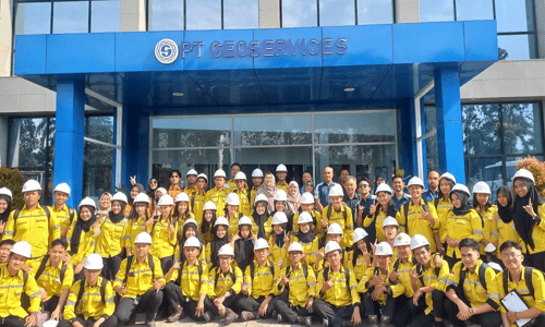 Mahasiswa Teknologi Metalurgi Semester 2 Mengunjungi PT Geoservies untuk Praktikum Karakterisasi Mineral