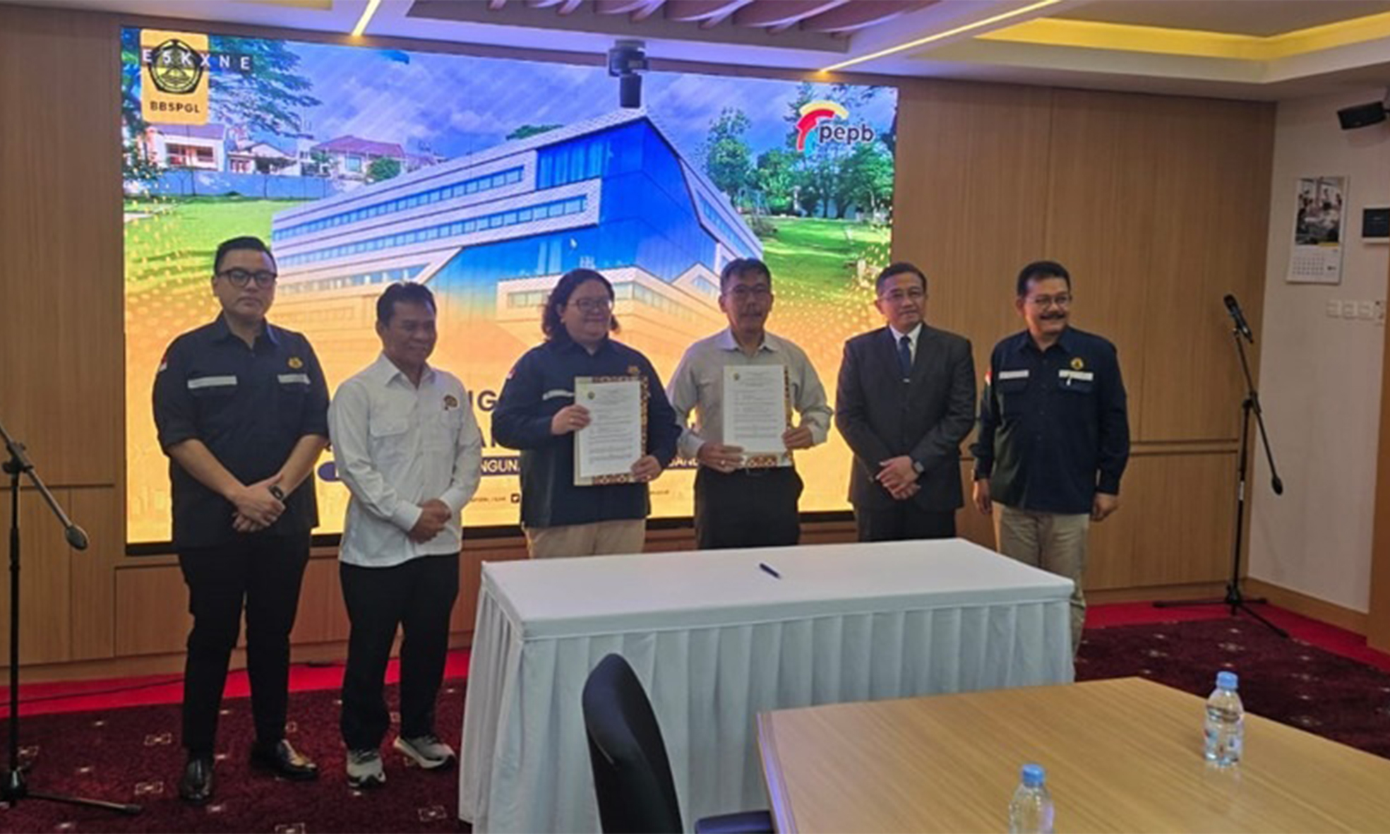 Berita Acara Serah Terima Lahan Pendirian  Politeknik Energi dan Pertambangan Bandung