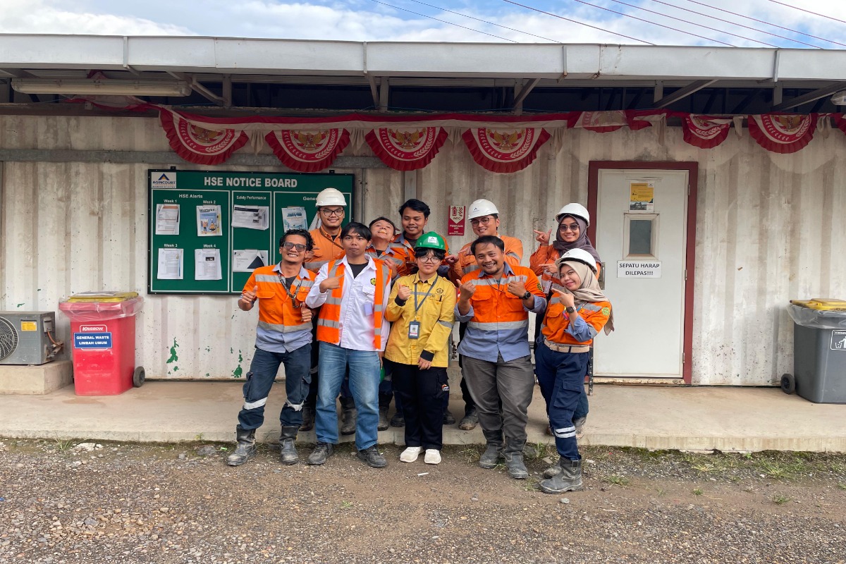 Mahasiswi Teknologi Metalurgi PEP Bandung Dapatkan Pengalaman Industri Melalui Magang di PT Agincourt Resources