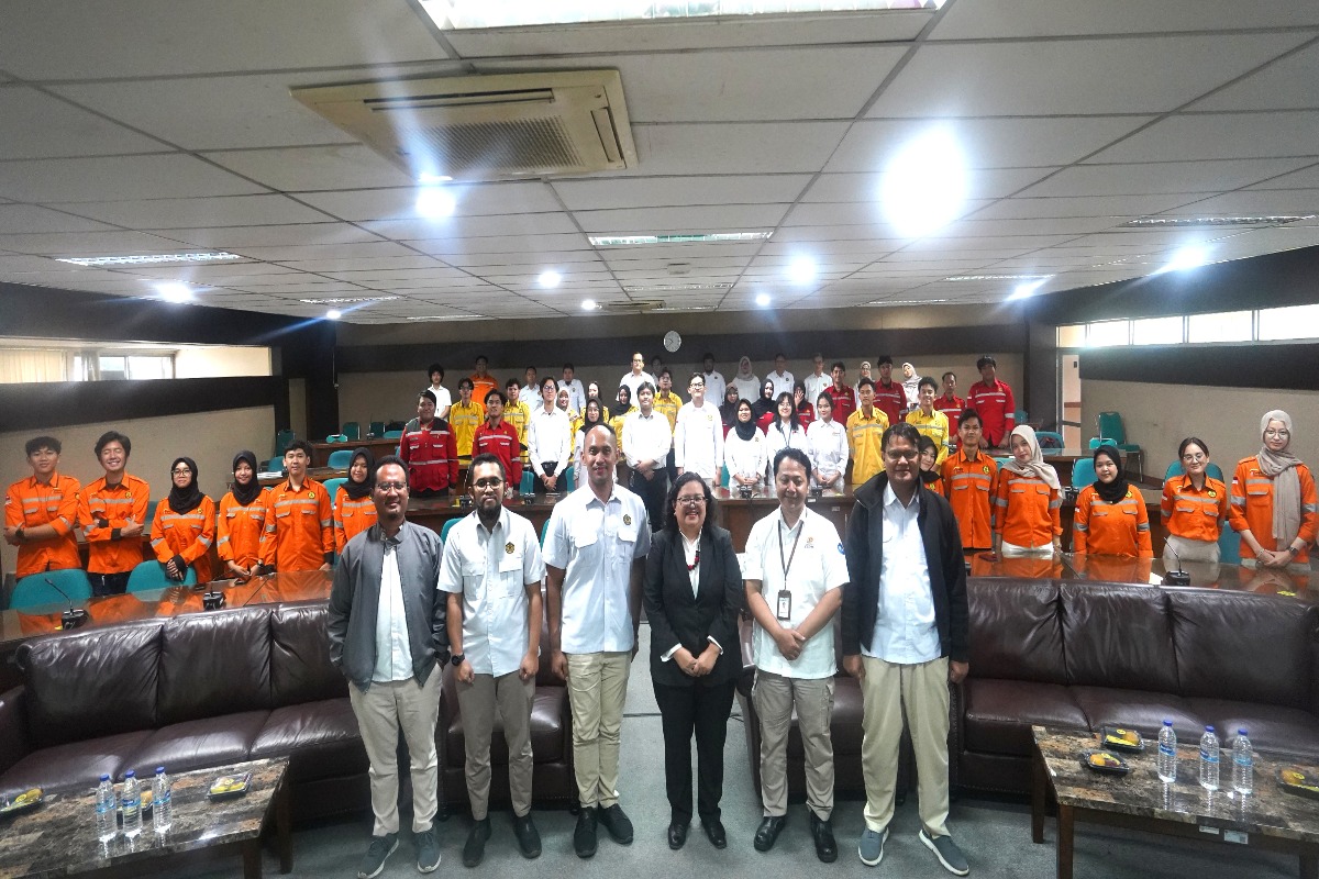 Penyerahan Beasiswa ESDM Tahun 2026 Perkuat SDM Energi dan Pertambangan melalui Pendidikan Vokasi