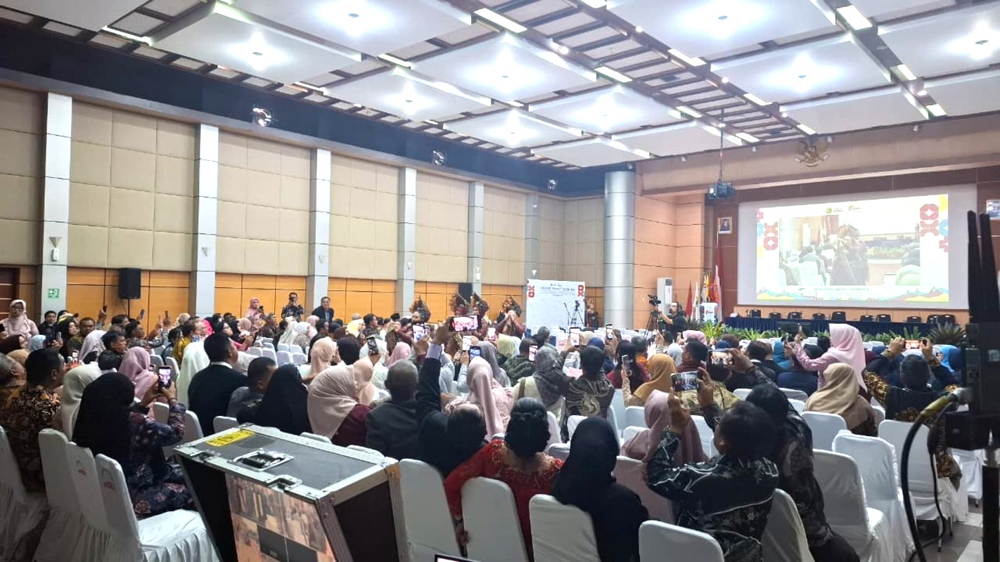 PEP Bandung Gelar Wisuda Ke-5 dan Dies Natalis Ke-7 Cetak Lulusan Muda Sektor Energi dan Pertambangan