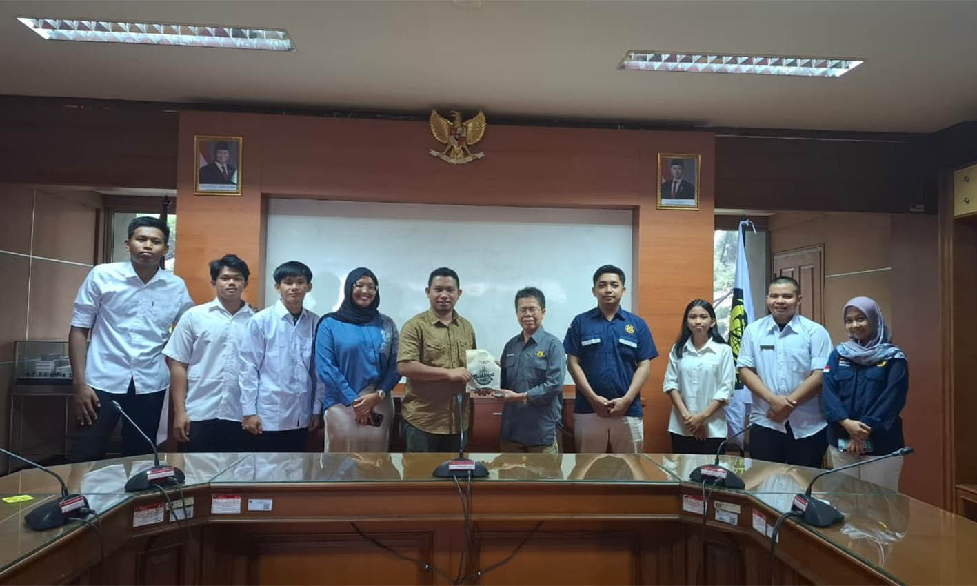 Serah Terima Mahasiswa PT PKN PEP Bandung Tingkatkan Kolaborasi Industri